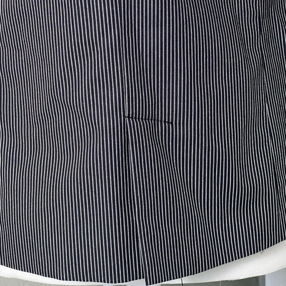 🌷NWOT Apostrophe black stripe blazer - Picture 7 of 10